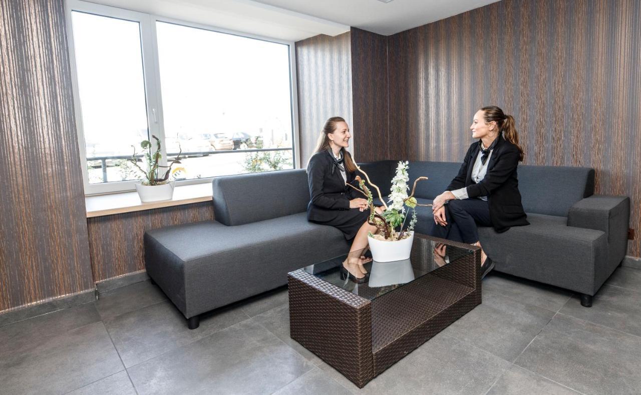 Wellness Hotel Kocanda Decin Exterior photo
