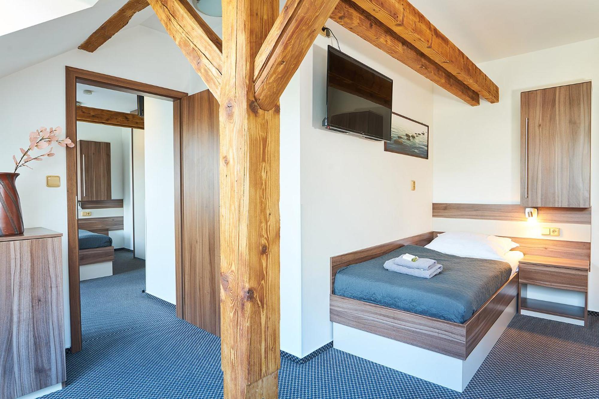 Wellness Hotel Kocanda Decin Exterior photo