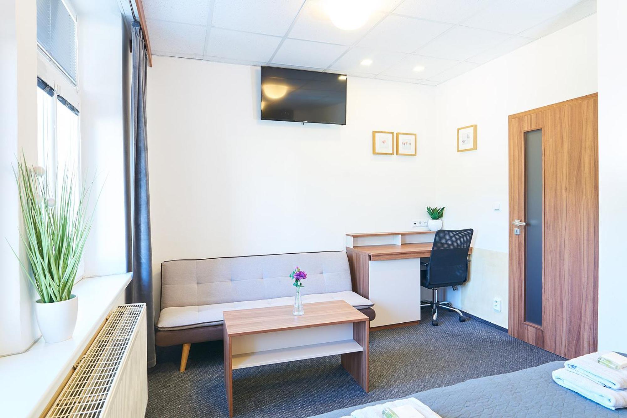 Wellness Hotel Kocanda Decin Exterior photo
